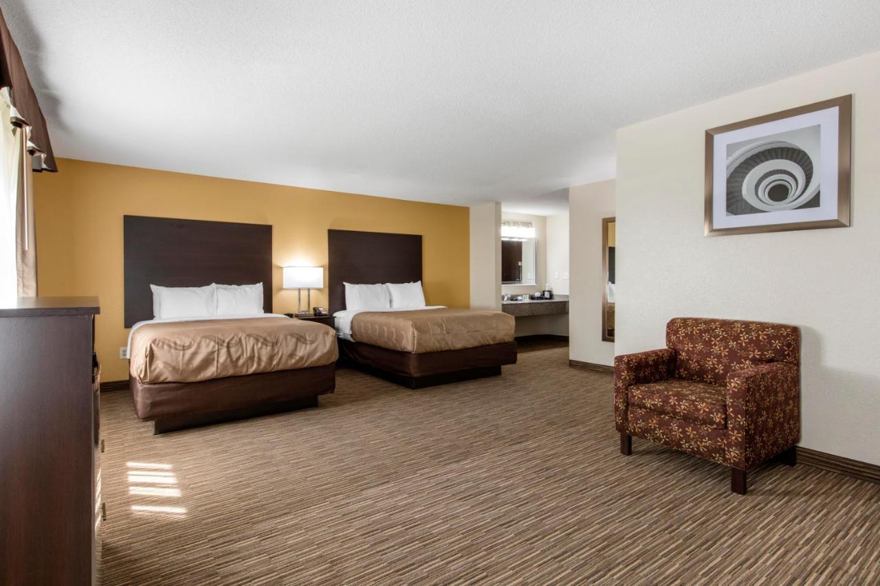 Hotel Quality & I-24